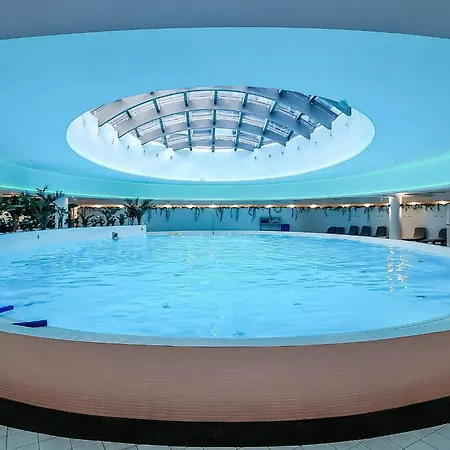 Hanza Tower Apartment No. 524 - Swimming Pool, Jacuzzi, Balcony Szczecin Exterior foto