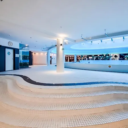 Hanza Tower Apartment No. 524 - Swimming Pool, Jacuzzi, Balcony Szczecin Exterior foto